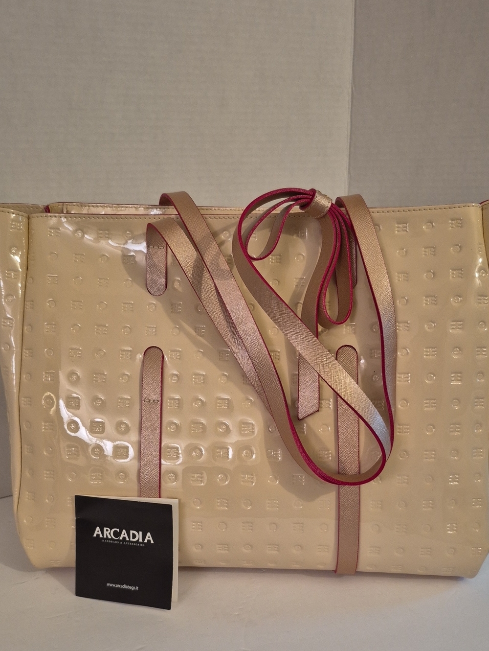 NWT Arcadia Cream Patent Leather Tote with Rose Gold Straps